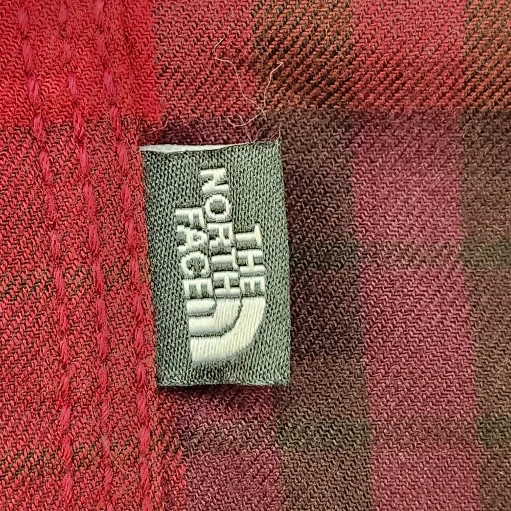 The North Face Shirt Men's M Red Plaid Long Sleeve Snap Up Pockets Outdoor